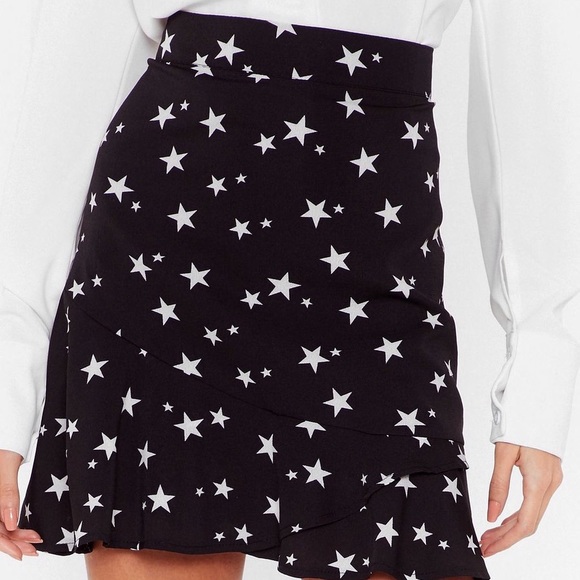 Star Ruffle Skirt - Picture 3 of 13